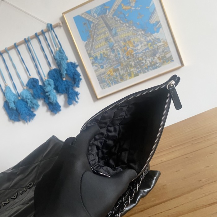 Handbag  Chanel AS3262  size  48X45X10 Cm