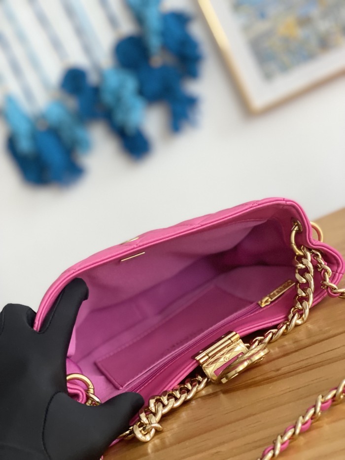  Handbag  Chanel 3476  size  17*23*7* cm