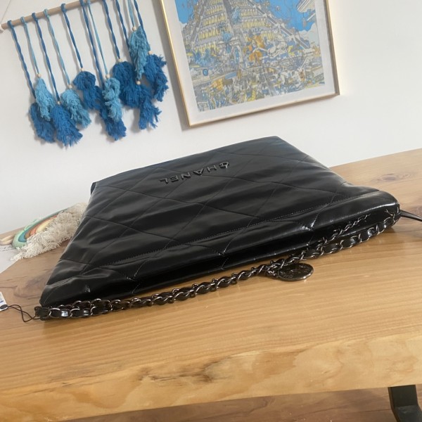   Handbag  Chanel  AS3261 size  39X42X8 Cm