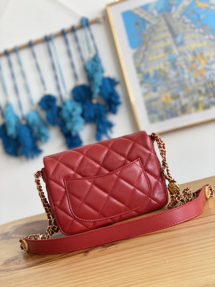 Handbag  Chanel  3369  size  21X14.5X6 cm 