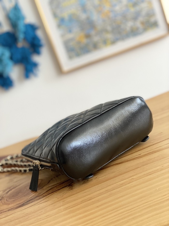 Handbag  Chanel  3332  size  21*23*8* cm