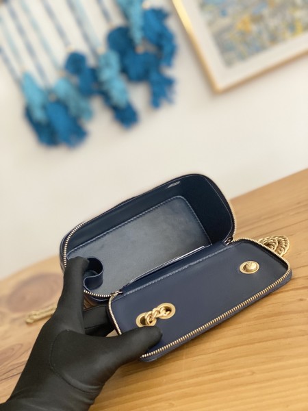 Handbag  Chanel  81222  size  16.5 cm