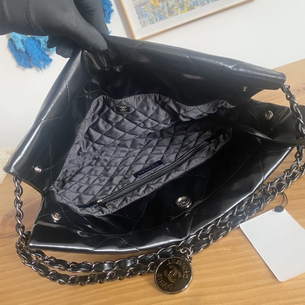   Handbag  Chanel AS3260  size  35X37X7 Cm