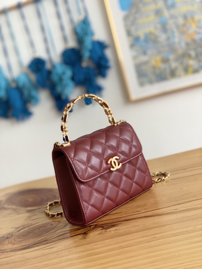 Handbag  Chanel  AP81213  size  11.5*14.5*5.5 cm