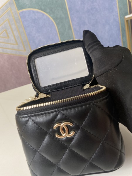 Handbag Chanel  81182  size  𝟴.𝟱*𝟭𝟭*𝟳 𝗰𝗺