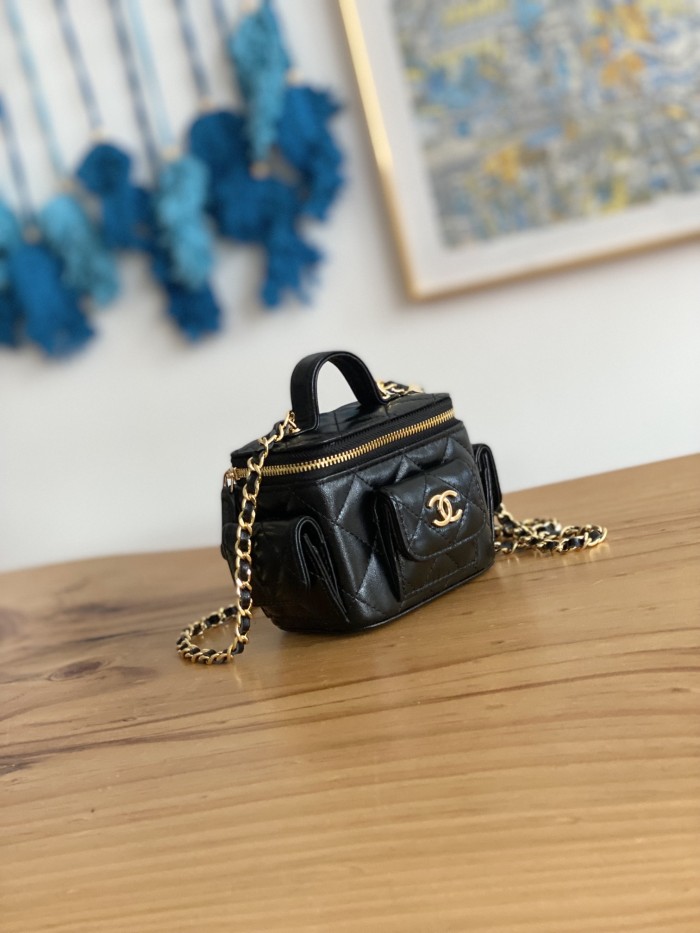 Handbag  Chanel  AP81232  size  10.5*7*8.5 cm