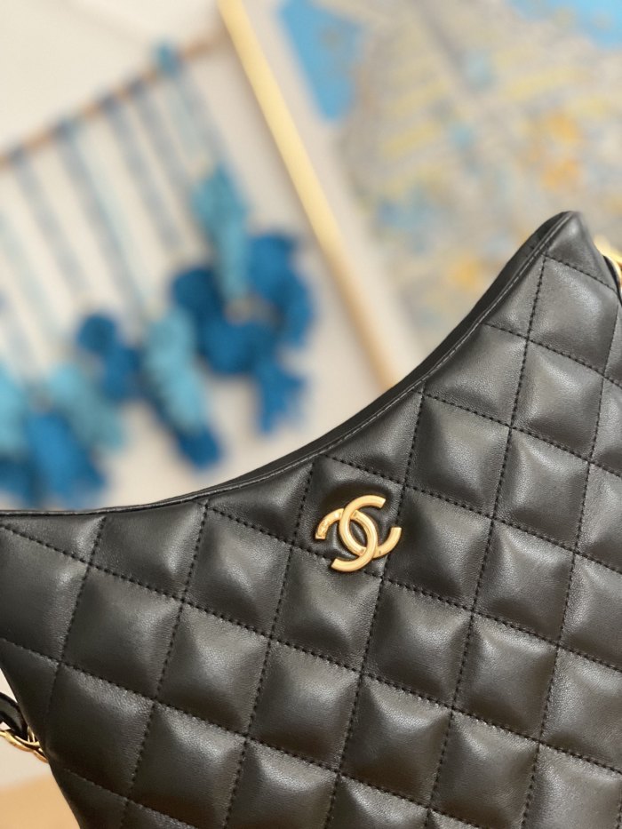 Handbag  Chanel  AS3631  size  26×30×7 cm