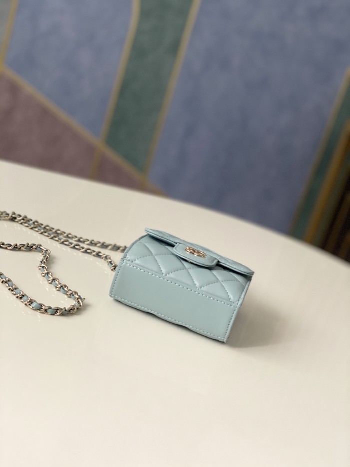 Handbag Chanel  81191 size  12 cm