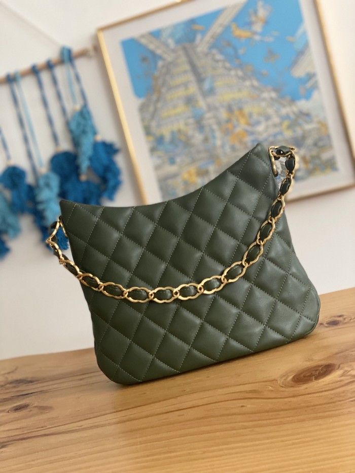 Handbag  Chanel  AS3631  size  26×30×7 cm