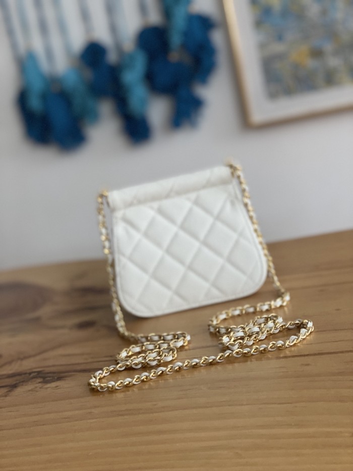  Handbag Chanel AP3004  size 11X12X5 cm