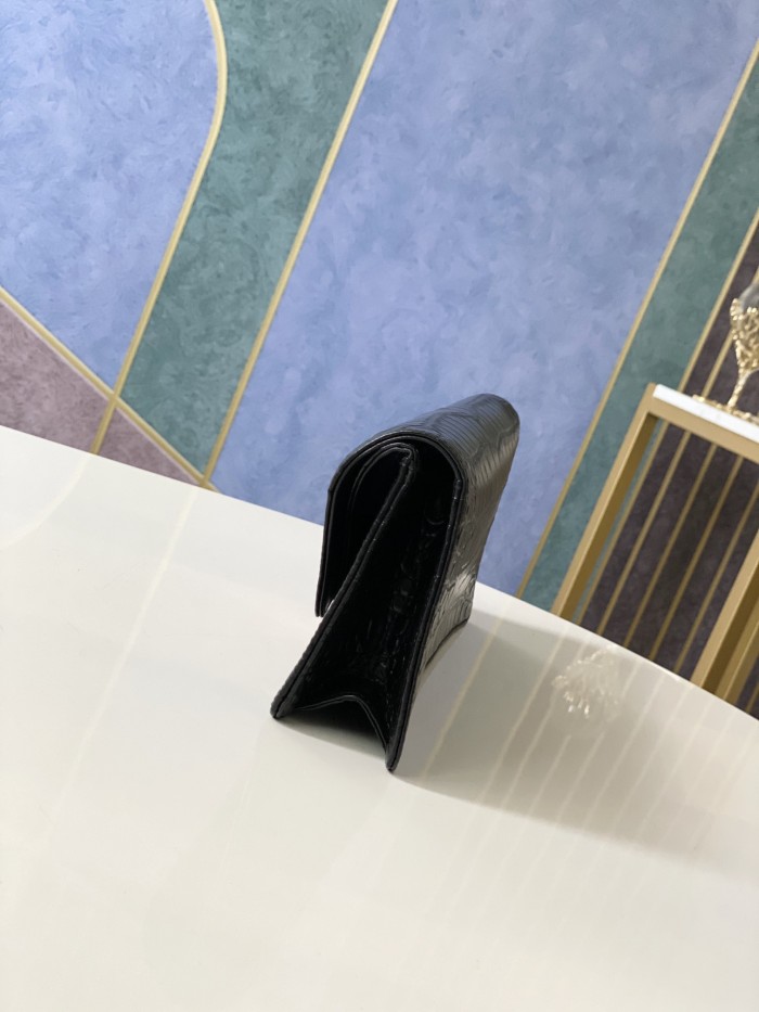 Handbag Chanel  6603  size  30.13.4  cm