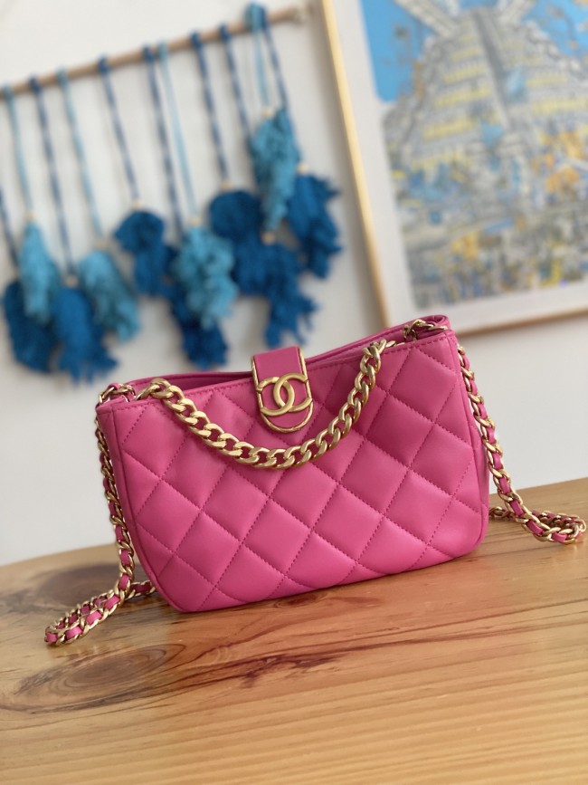  Handbag  Chanel 3476  size  17*23*7* cm