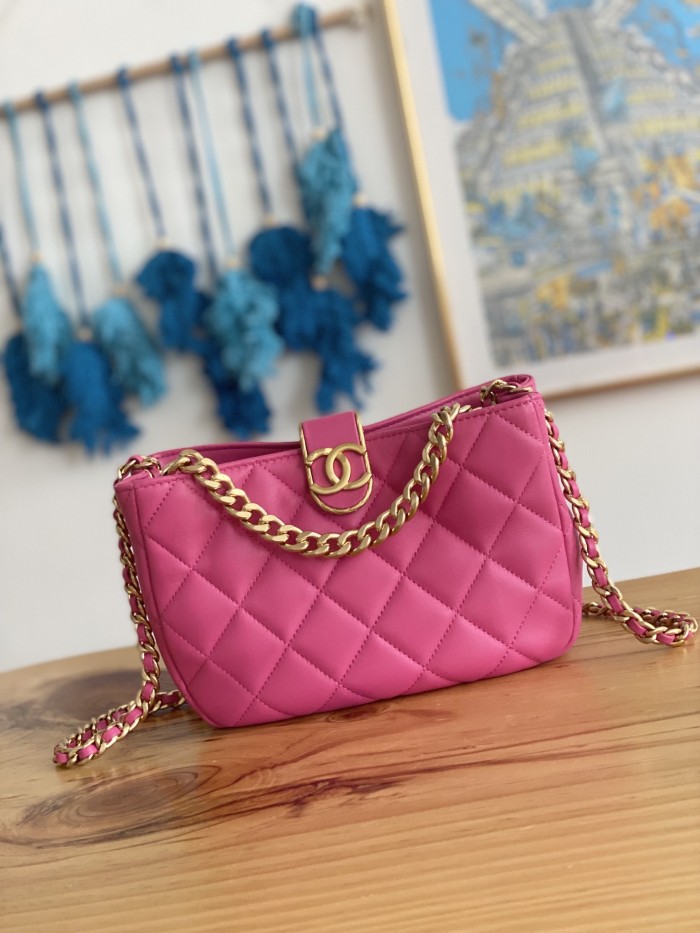  Handbag  Chanel 3476  size  17*23*7* cm