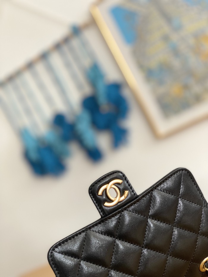 Handbag Chanel  3648  size 17  14.5   7.5 cm 