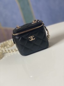 Handbag Chanel  81182  size  𝟴.𝟱*𝟭𝟭*𝟳 𝗰𝗺