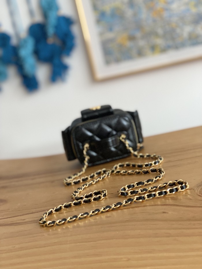 Handbag  Chanel  AP81232  size  10.5*7*8.5 cm