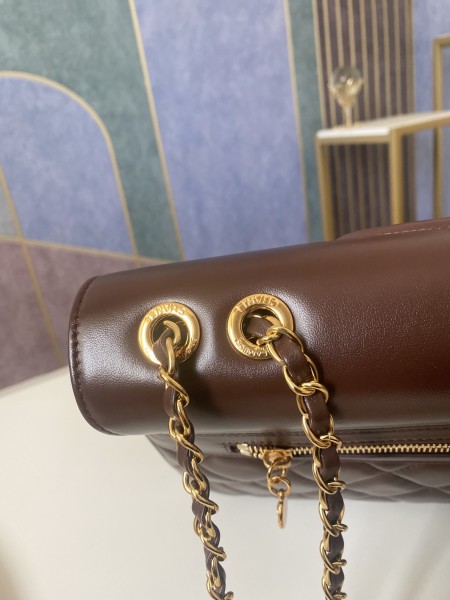 Handbag  Chanel  92233  size  33*11*23 cm