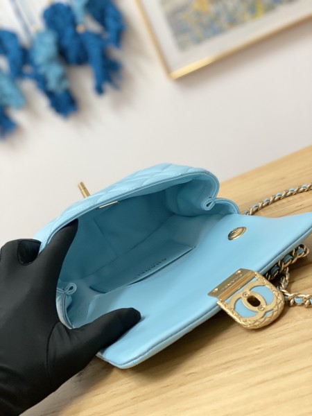 Handbag Chanel   3474  size  15*20*8 cm