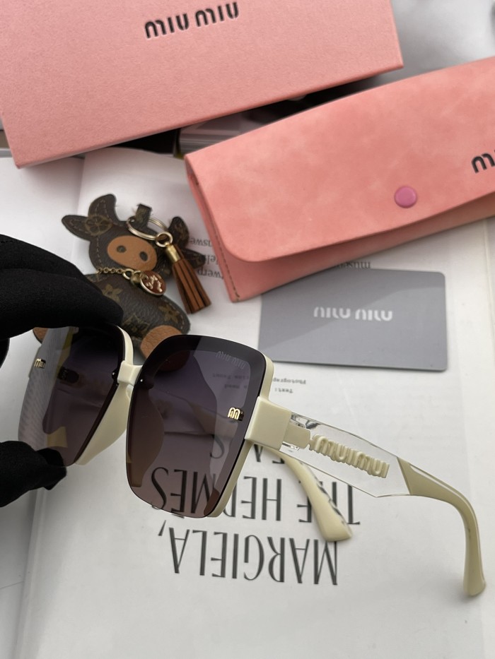 sunglasses Miu Miu MM 7771
