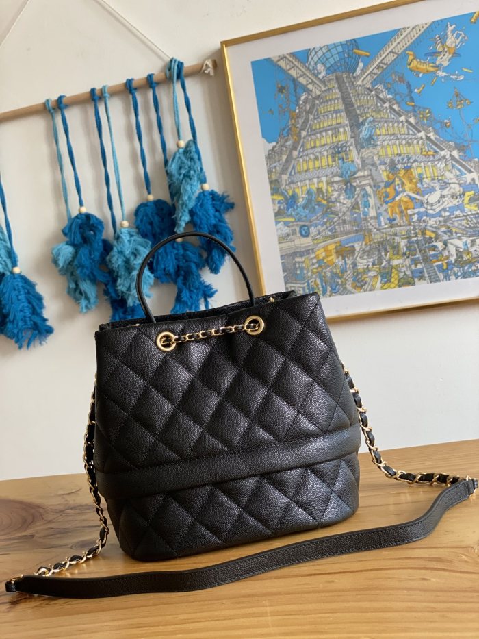 Handbag Chanel  8309 size  20 cm