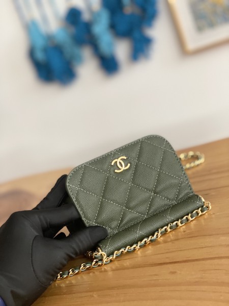 Handbag Chanel   AP3004  size  11X12X5 cm