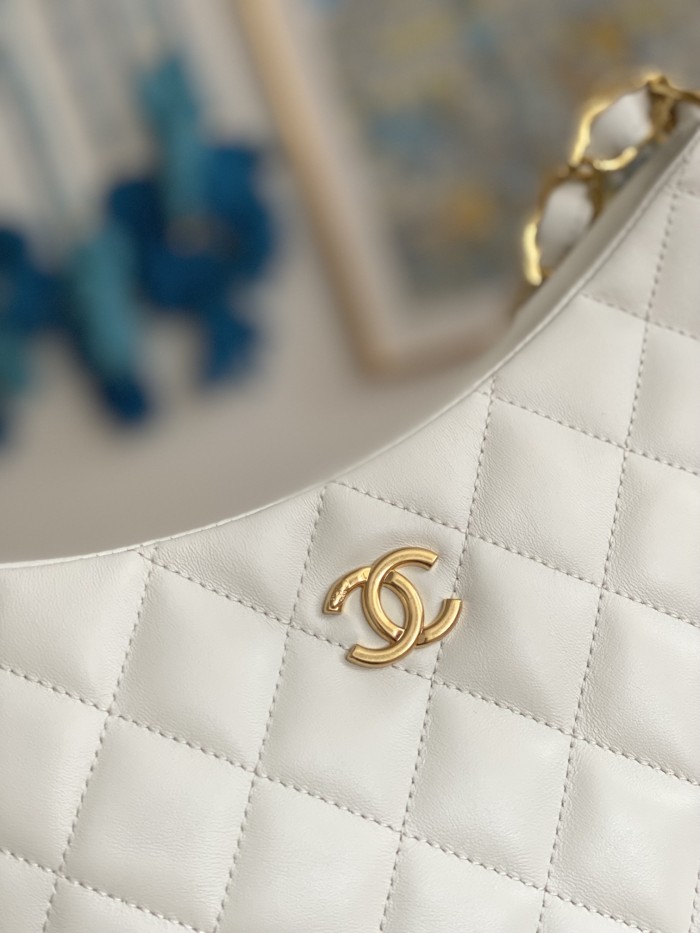 Handbag  Chanel AS3631  size  26×30×7 cm