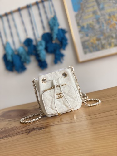 Handbag Chanel  2913  size  12.5*10*7.5 cm