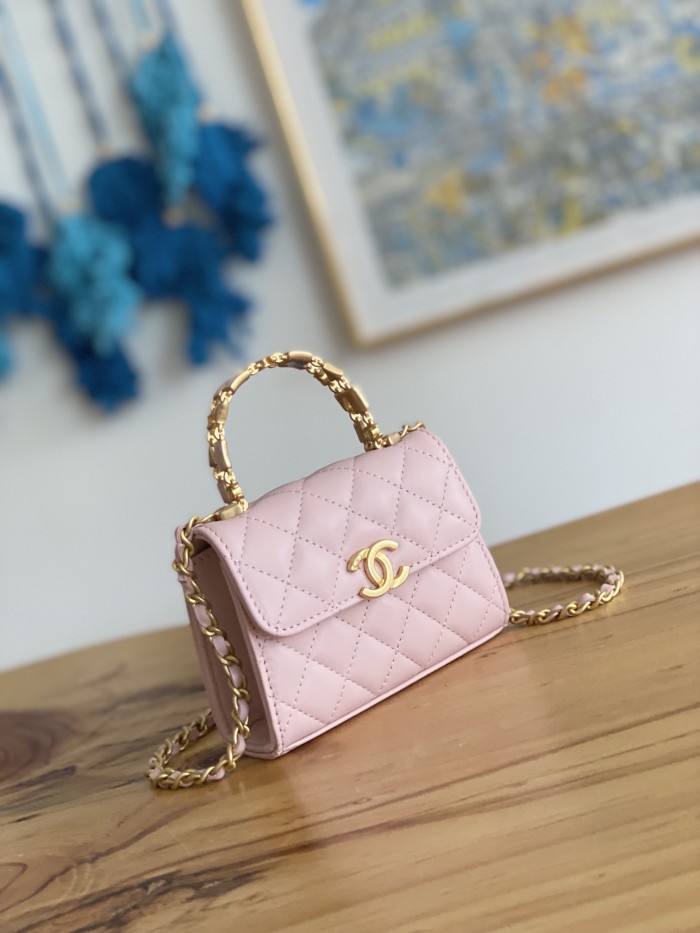 Handbag  Chanel AP81212  size  8.5*11*4 cm