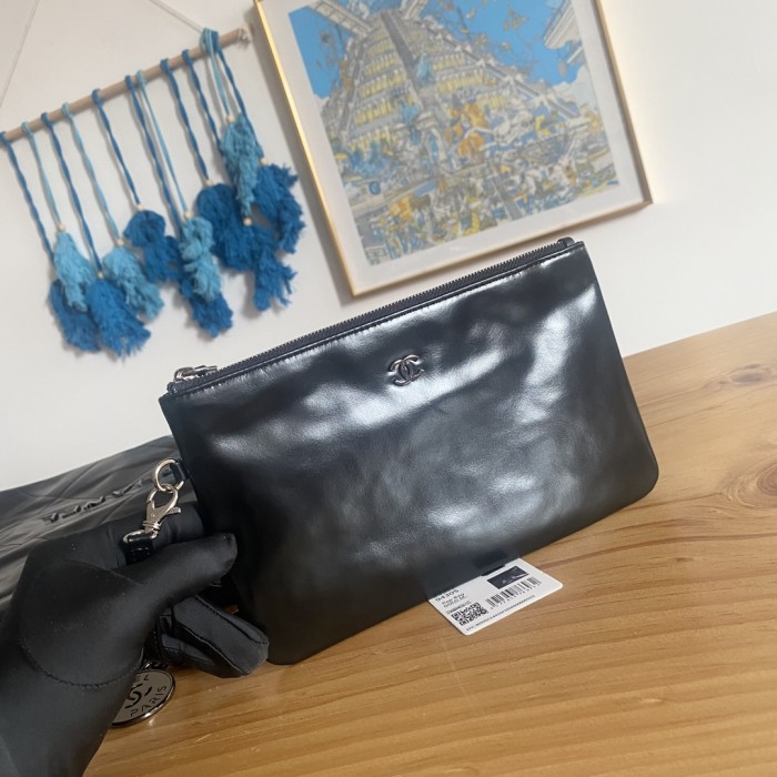   Handbag  Chanel AS3260  size  35X37X7 Cm