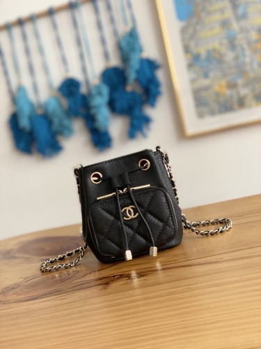 Handbag Chanel  2913  size  12.5*10*7.5 cm