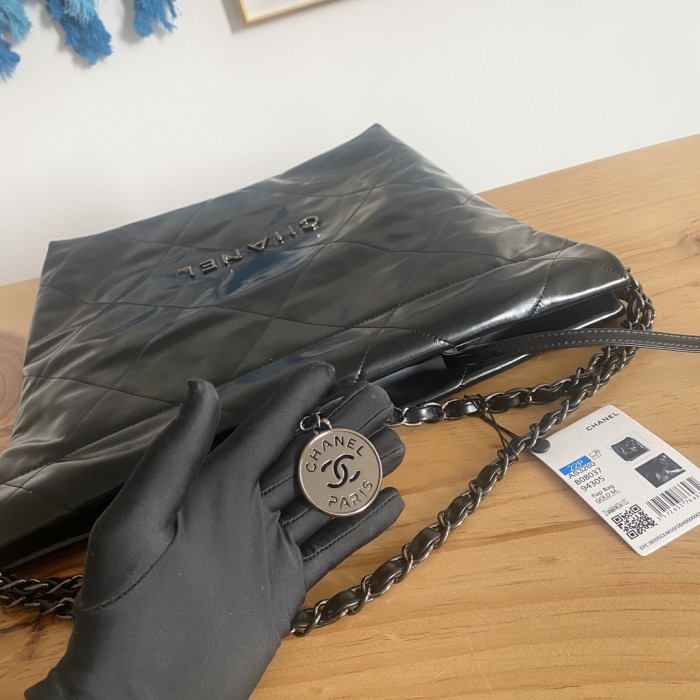   Handbag  Chanel AS3260  size  35X37X7 Cm