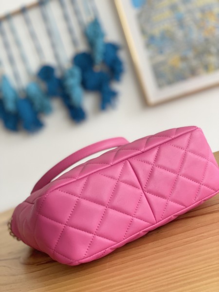 Handbag  Chanel  3477  size 22*25*9  cm 