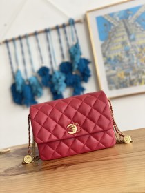  Handbag  Chanel  3378  size  15cmX20cmX9 cm