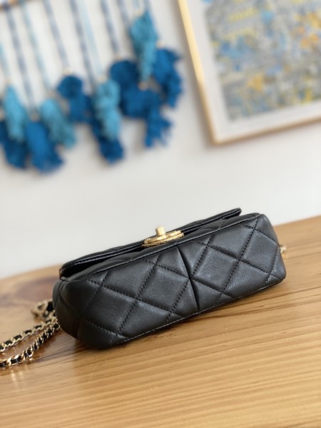 Handbag Chanel   3474  size  15*20*8 cm