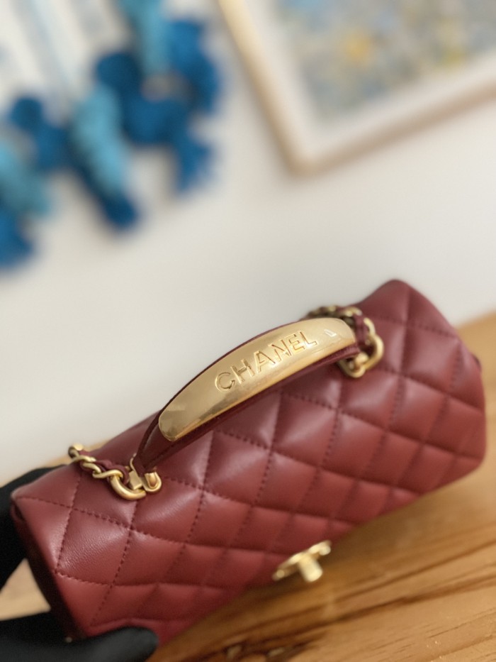  Handbag  Chanel  AS2431  size  20X14X7 CM