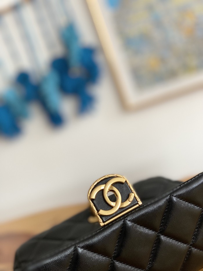 Handbag Chanel   3474  size  15*20*8 cm