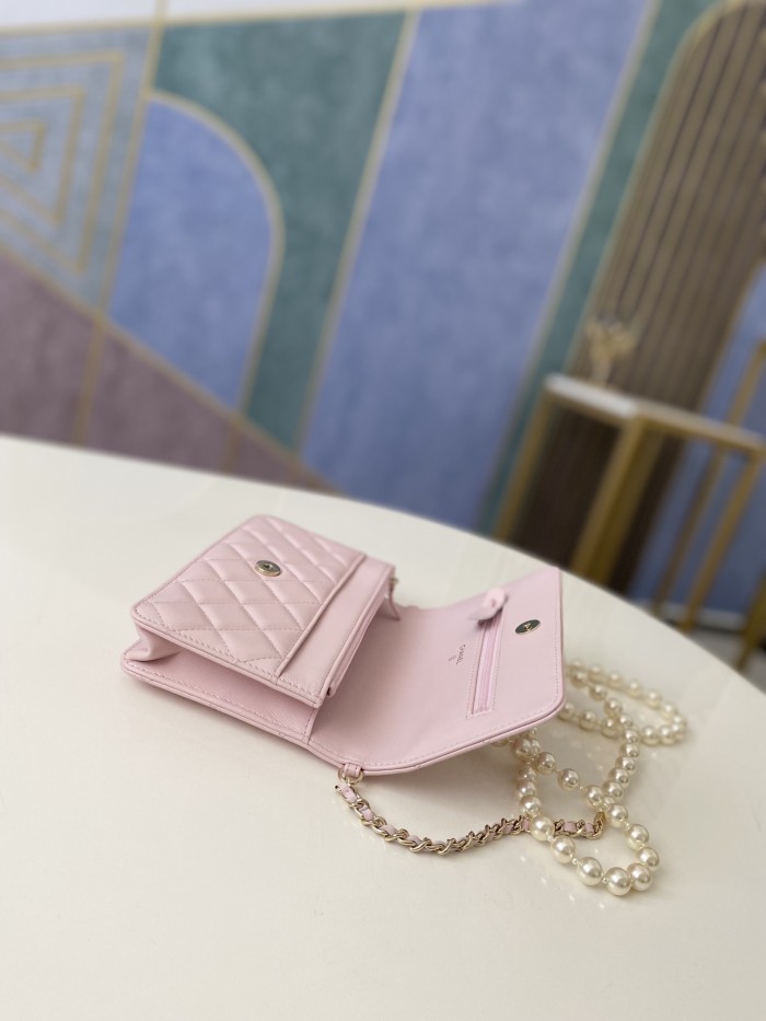 Handbag Chanel  81180  size  19 cm