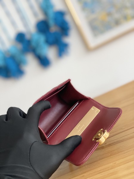 Handbag  Chanel  AP81212  size  8.5*11*4 cm