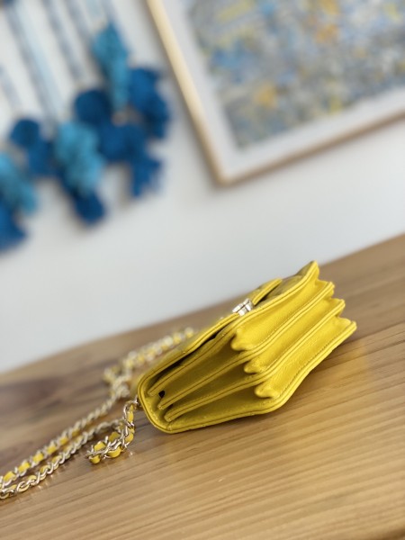 Handbag  Chanel  81209  size  12.5 cm