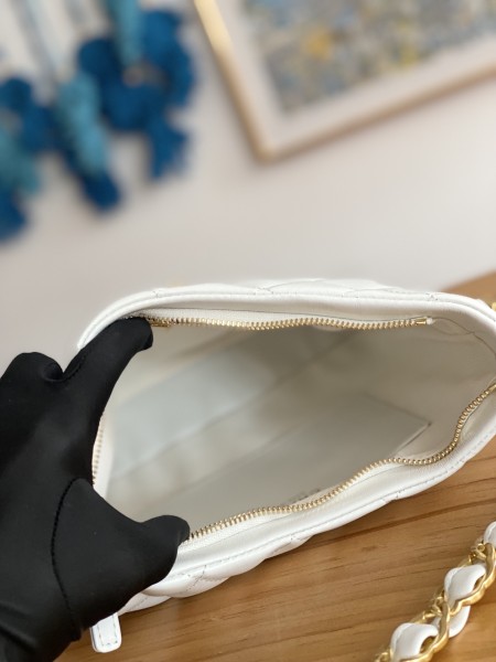 Handbag  Chanel AS3631  size  26×30×7 cm