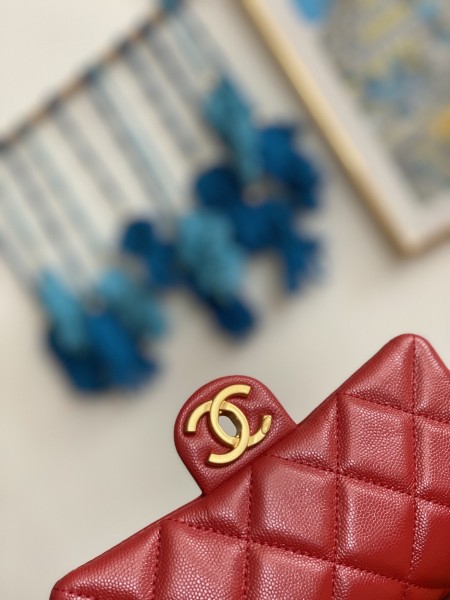 Handbag  Chanel  3369  size  21X14.5X6 cm 