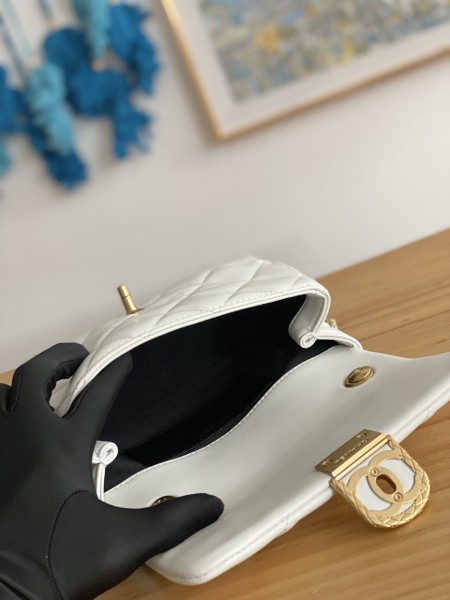 Handbag Chanel 3474  size  15*20*8 cm