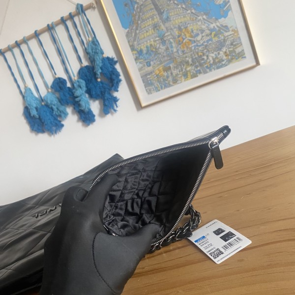   Handbag  Chanel AS3260  size  35X37X7 Cm