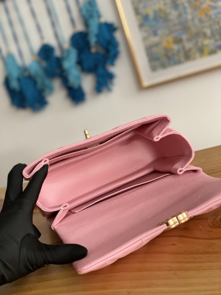 Handbag Chanel  3633  size  16*23*11.5 cm