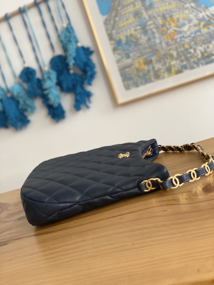 Handbag  Chanel   AS3631  size  26×30×7 cm