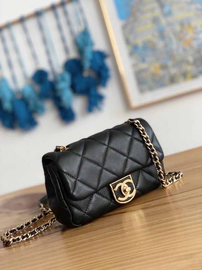 Handbag Chanel  3473  size  13*18*6 cm