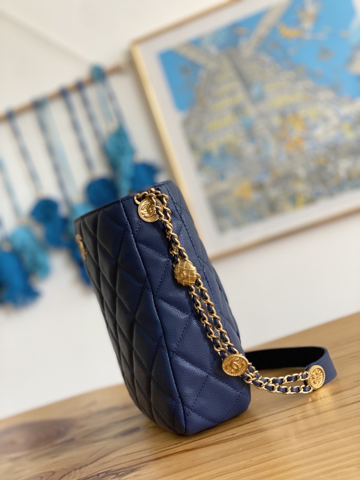 Handbag   Chanel 3400  size  25.5*21.5*8  cm