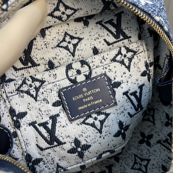 Handbag  Louis Vuitton  M59611  size  16.0x16.0x16.0 cm