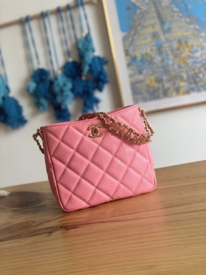 Handbag   Chanel  AS3223  size 16*19*8  cm