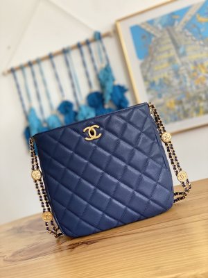 Handbag   Chanel 3400  size  25.5*21.5*8  cm